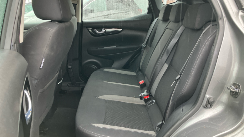 Nissan Qashqai 1.3 DiG-T 160 [157] Acenta Premium 5dr DCT Petrol Hatchback